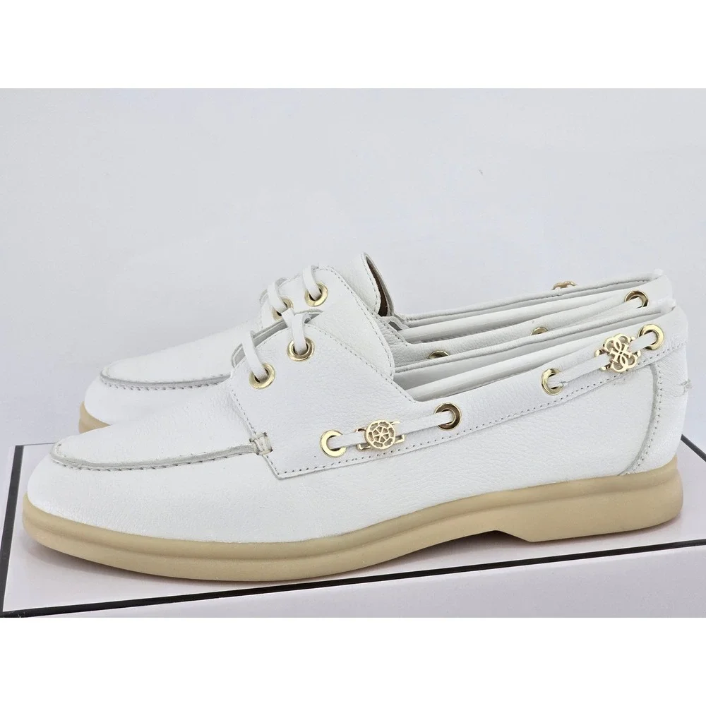 Guess Yomaya Boat Shoes Womens 6 White Leather Loafers Moccasins - NEW